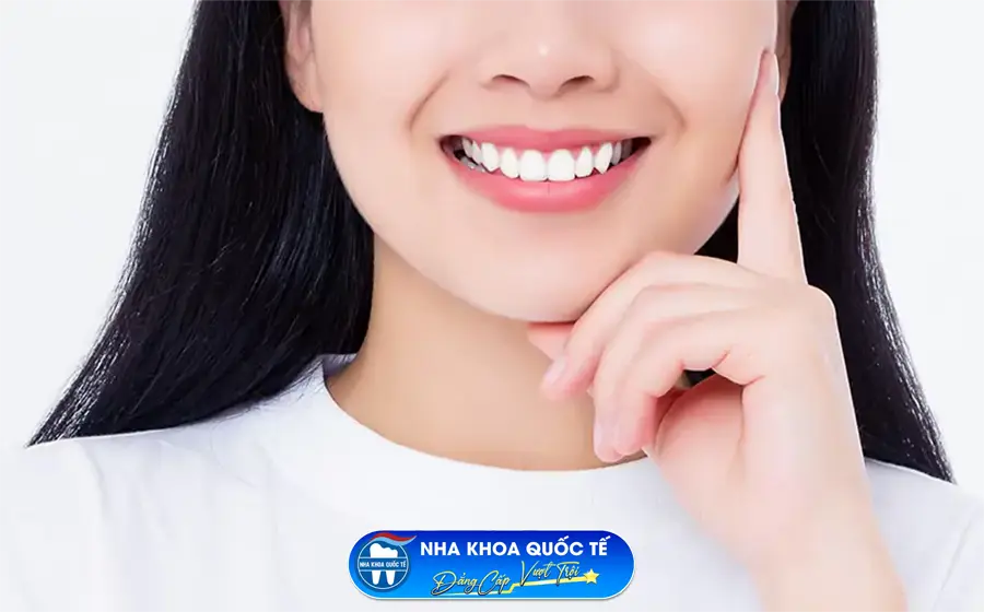 Bọc răng sứ
